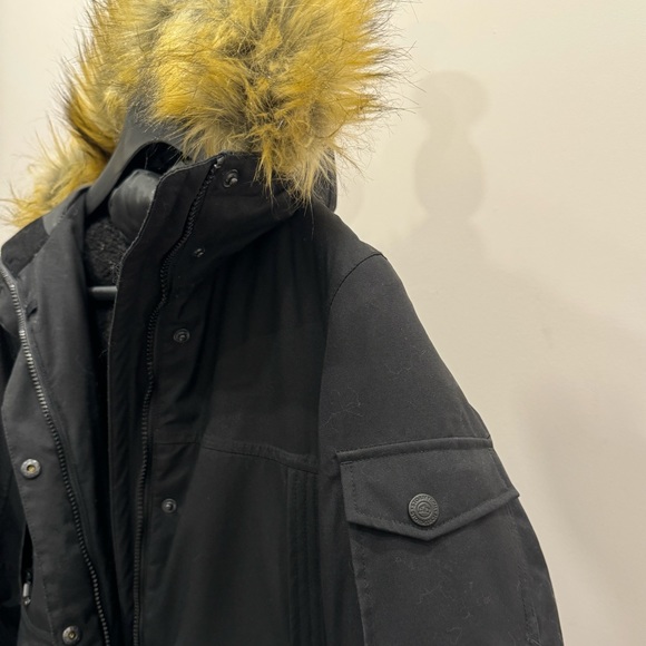 Mercedes Benz Unisex Winter jacket Stormtech XS - Picture 5 of 14